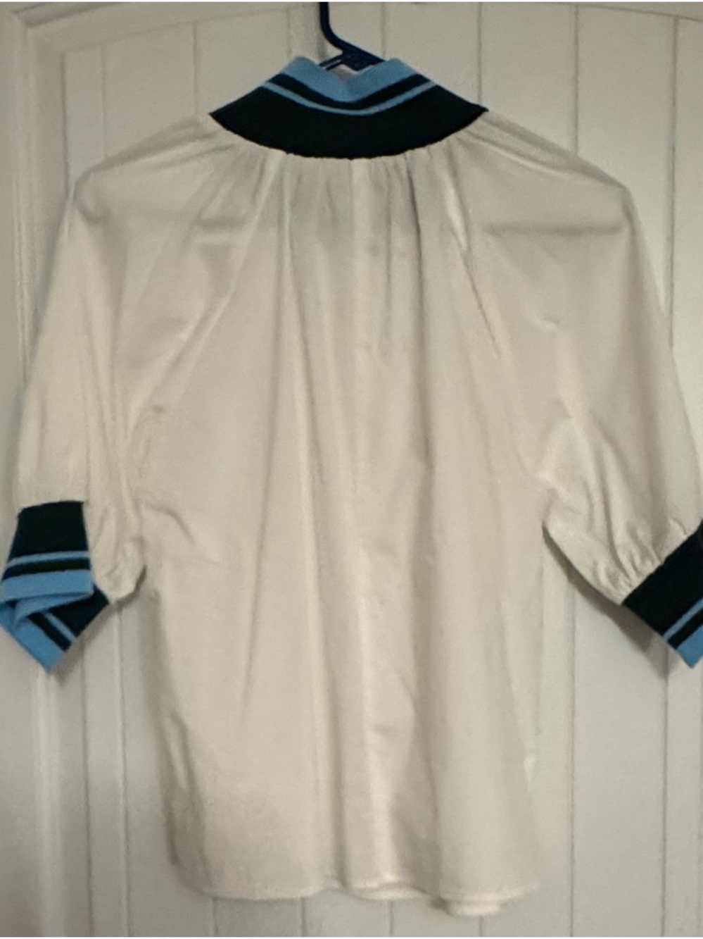 VOY Los Angeles Ivory Half Zip Puff Sleeve Blouse Varsity Trim - Picture 5 of 6
